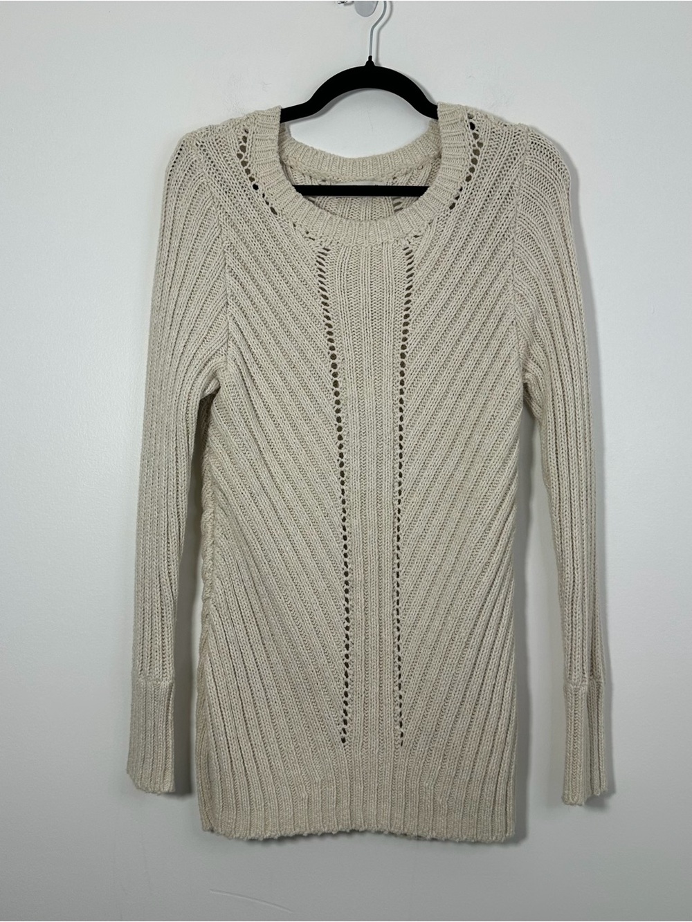 AbercrombieWomen’s Medium Cream Open Knit Long Sleeve Sweater